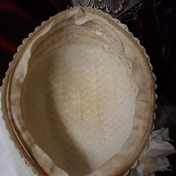 Hat - Picture 3 of 3